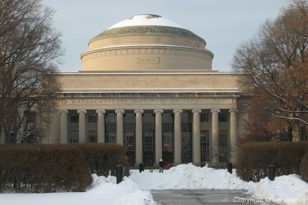 MIT & USA - Photo 11